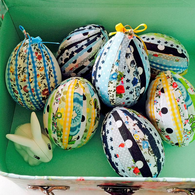 No Sew Patchwork Fabric Easter Eggs