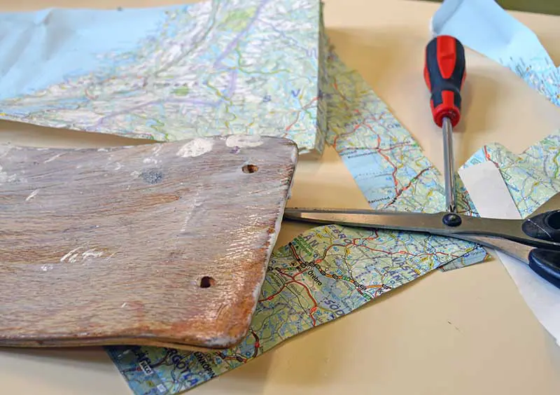 Cutting maps to size