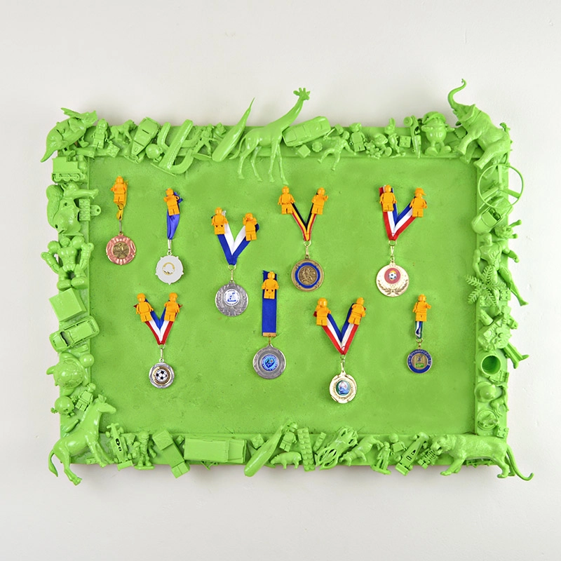 Toys frame medal board