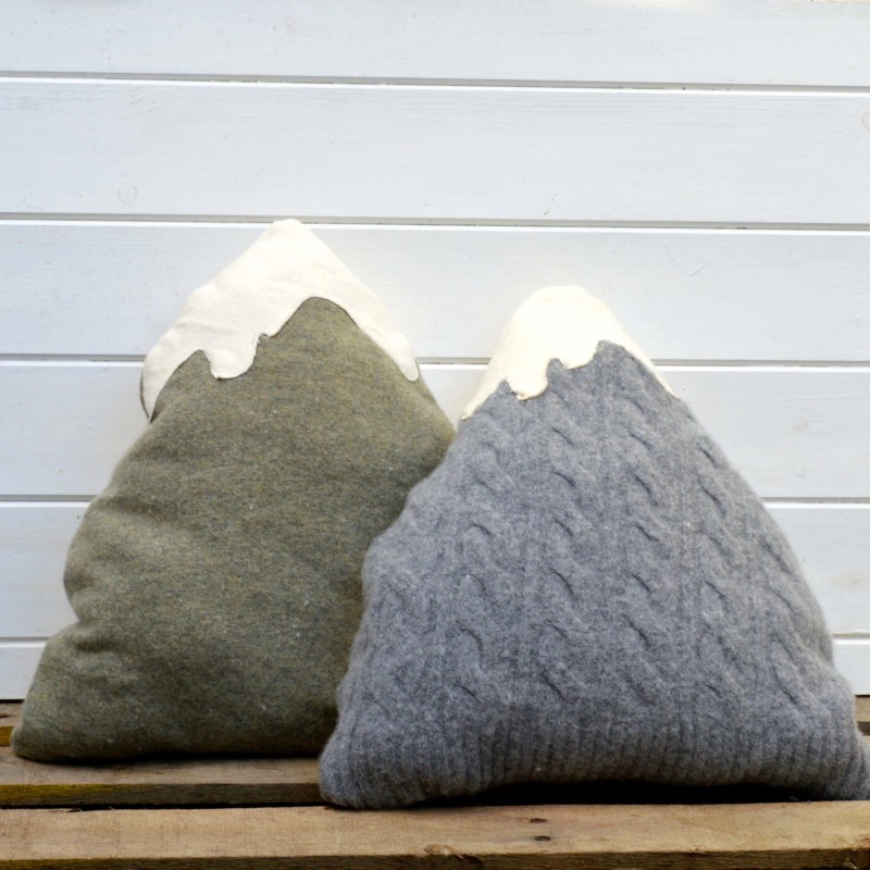 Mountain cushion Tutorial- Made from upcycled sweaters
