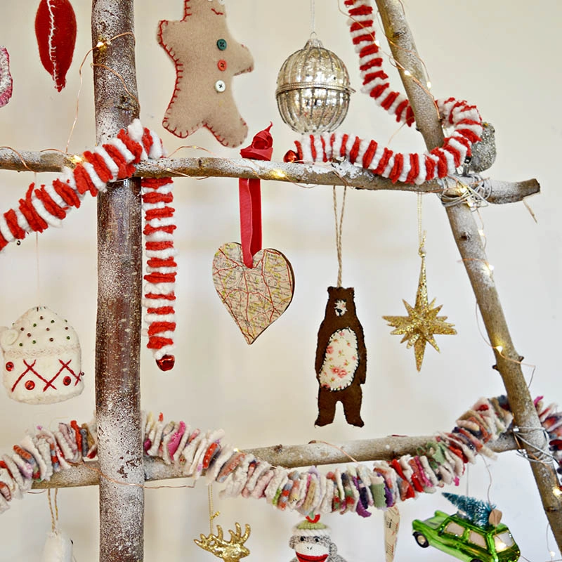 Make funky felt garlands to brighten up your Christmas decorations.