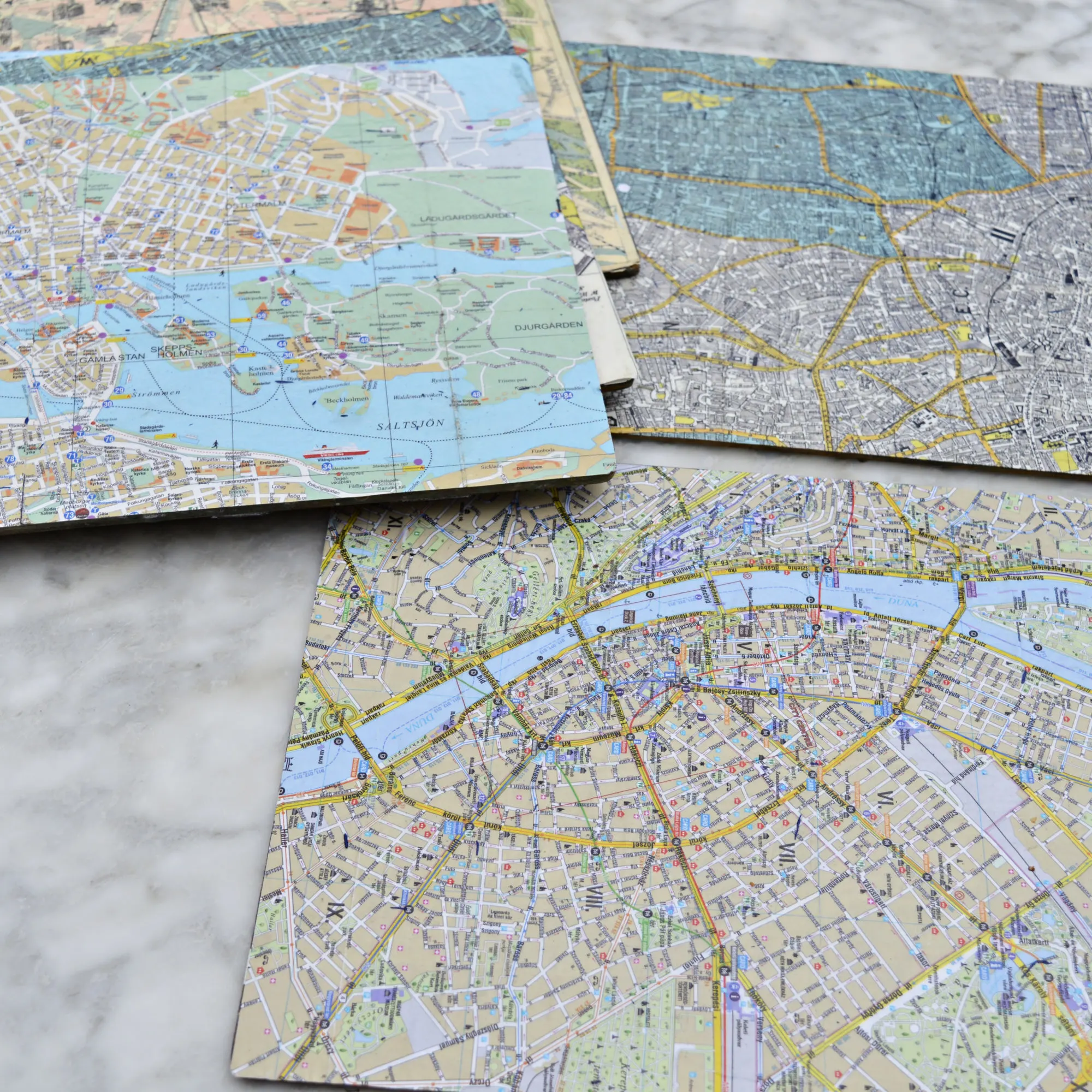 City Map table mats - Pillarboxblue.com