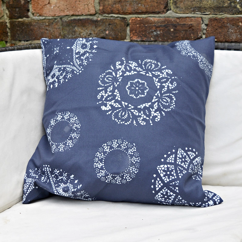 Doily stencilled cushion, really easy to do for great results.