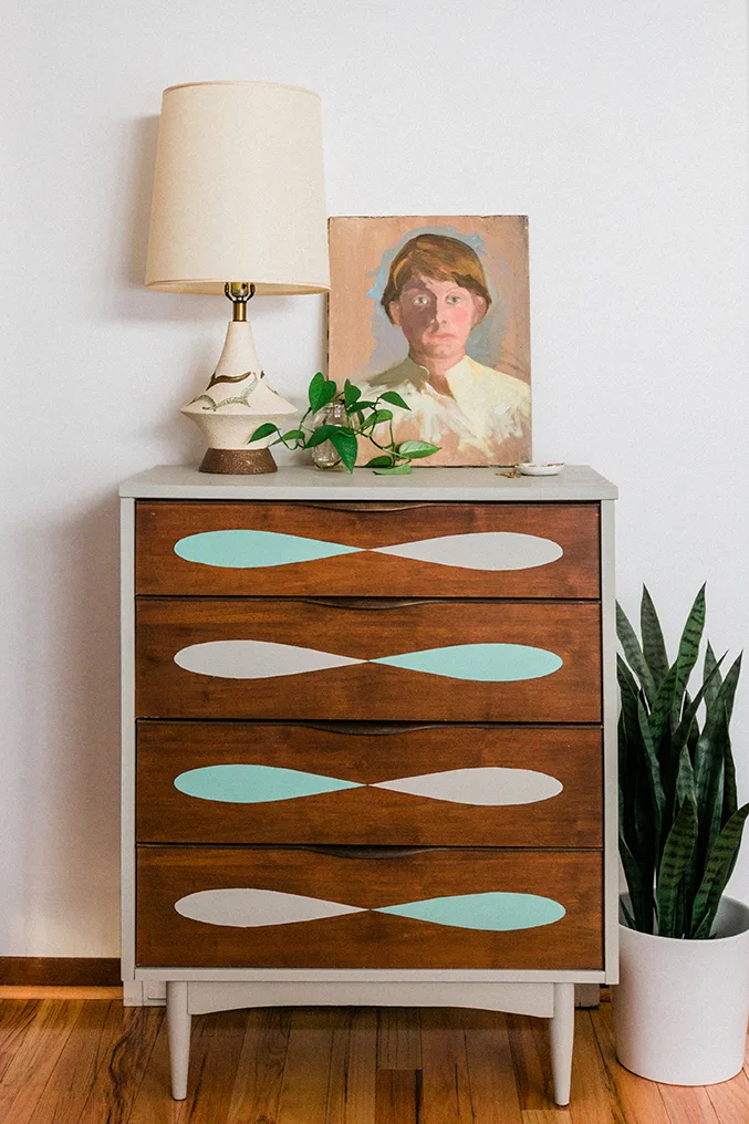 chalk paint dresser