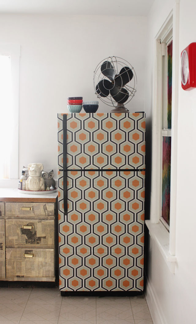 Awesome Creative Wallpaper Ideas Pillar Box Blue