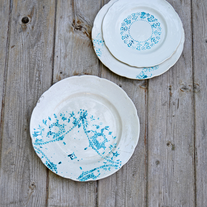 Painted Plate Upcycling Vintage Crockery with a Doily Pillar Box Blue