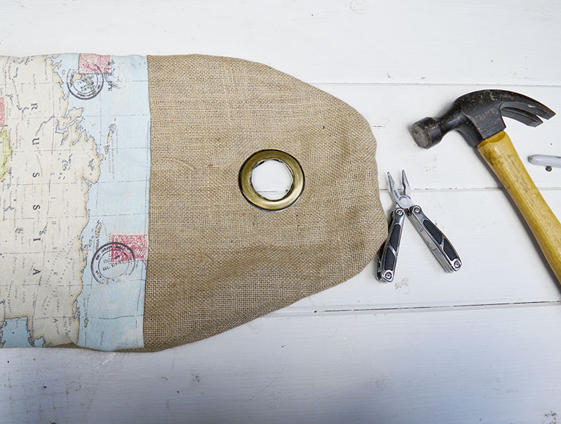 adding curtain eyelets to hessian cushion