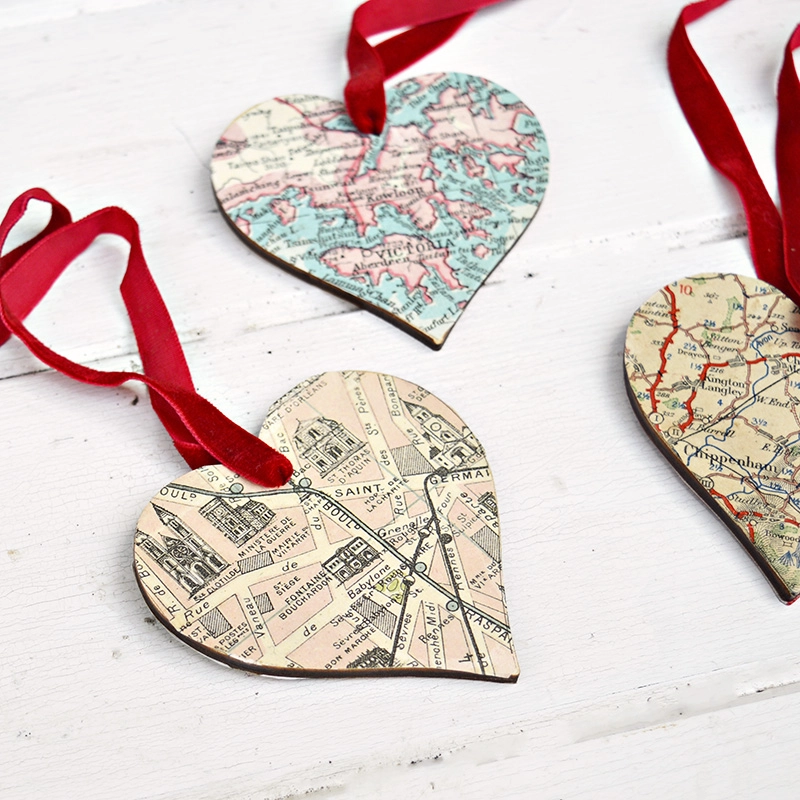 DIY heart map ornament for that extra special personalised gift.