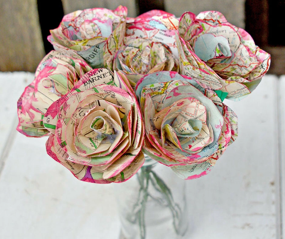 How to make simple but gorgeous map roses.