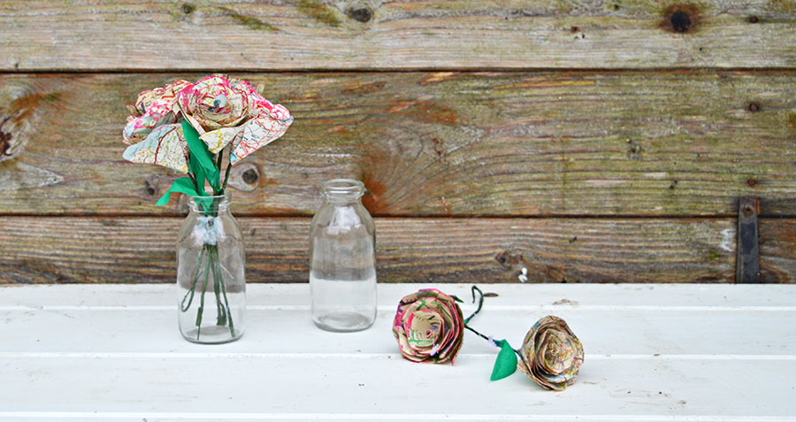 How to make map roses. Really simple to do full step by step tutorial. Great for Valentines day.