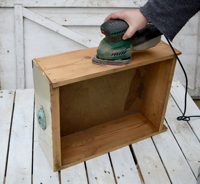 Turn your Shelves into Drawers with this Easy DIY - What BB Built