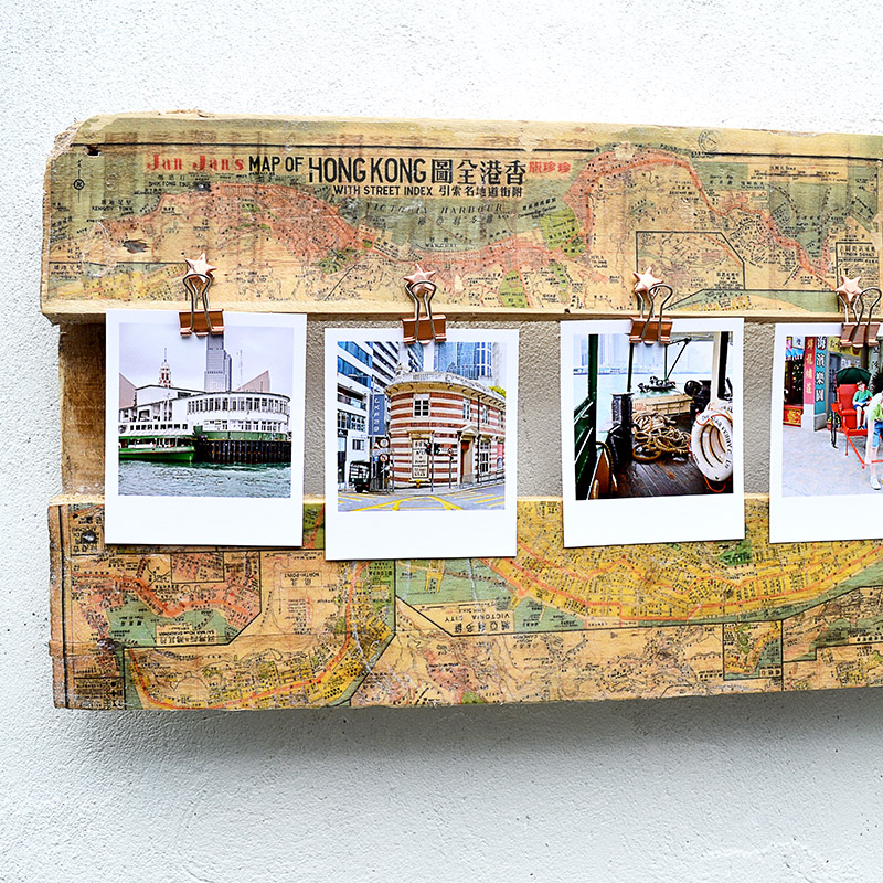 How to make a unique upcycled DIY pallet printed map picture frame. A cool and personal way to show your holiday photos.