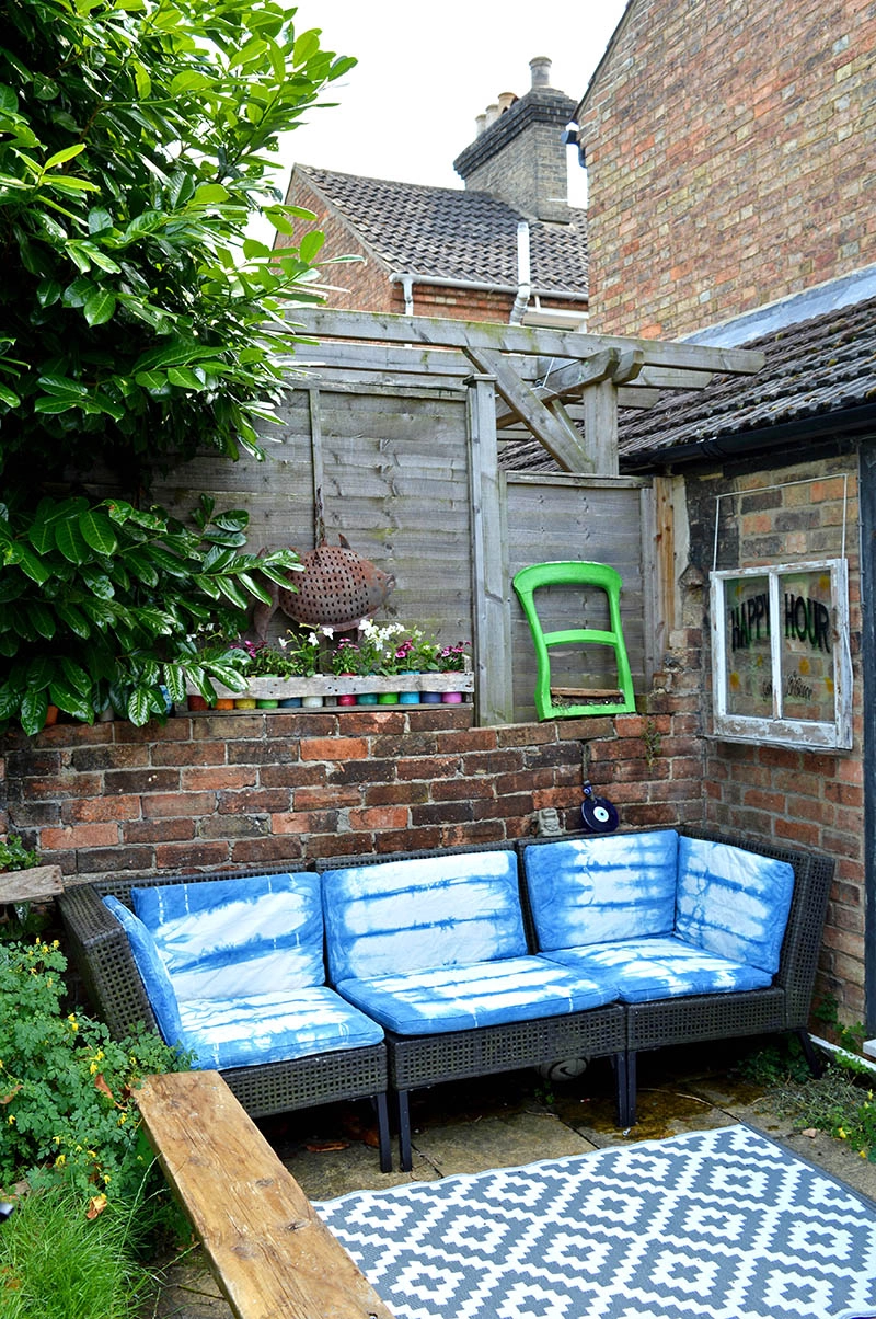 Ikea Ammero hack with indigo shibori dyeing a great way to bring new life into outdoor sofa cushions