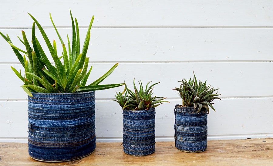 How to upcycled denim and tin cans into awesome recycled jeans planters.