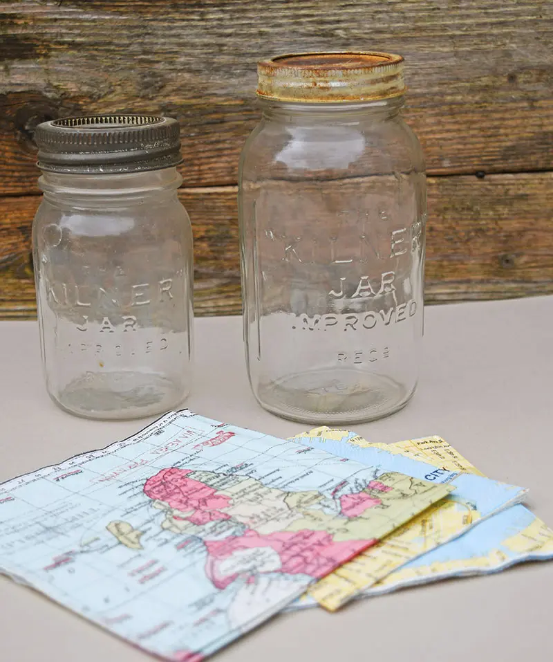Mason Jar and map paper napkins