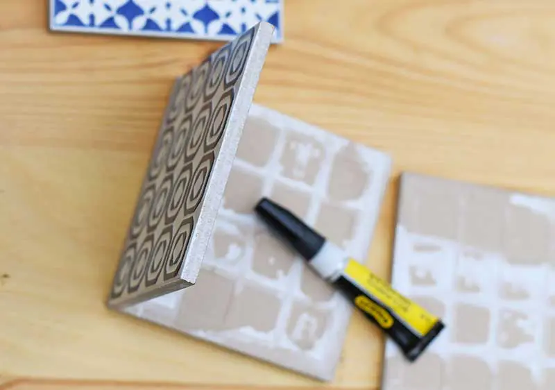 Sticking moroccan tiles at right angles.