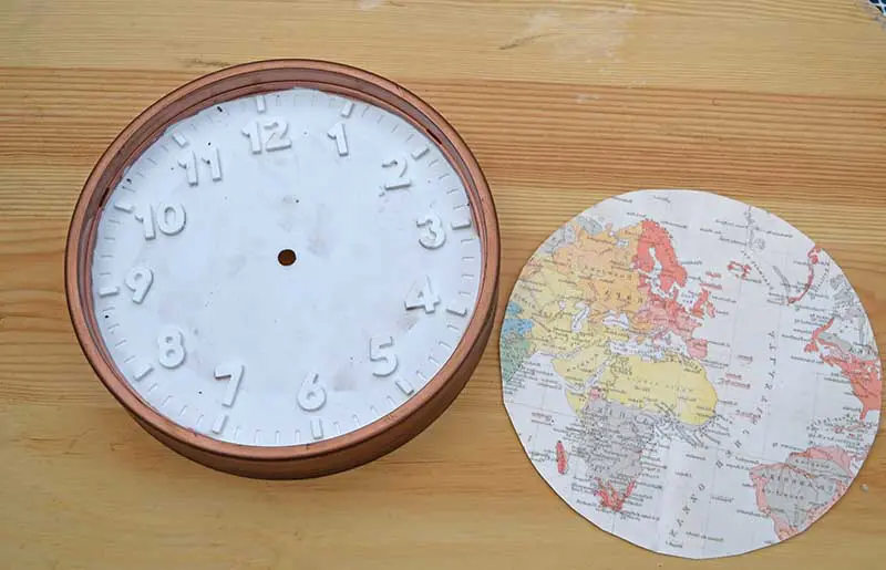 Cutting map clock face to size