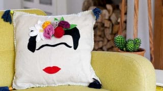 Free pattern for a Frida Kahlo Cushion