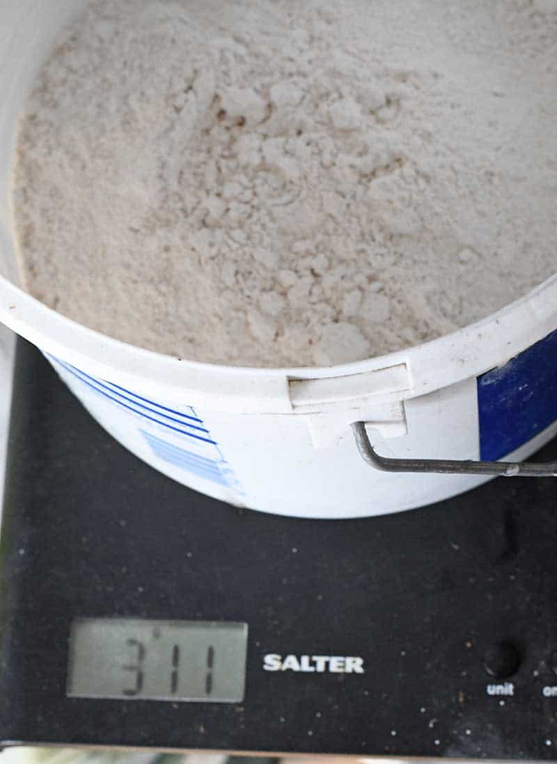 weighing out plaster paris