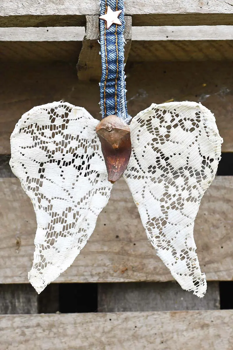 doily angel wings Christmas ornament