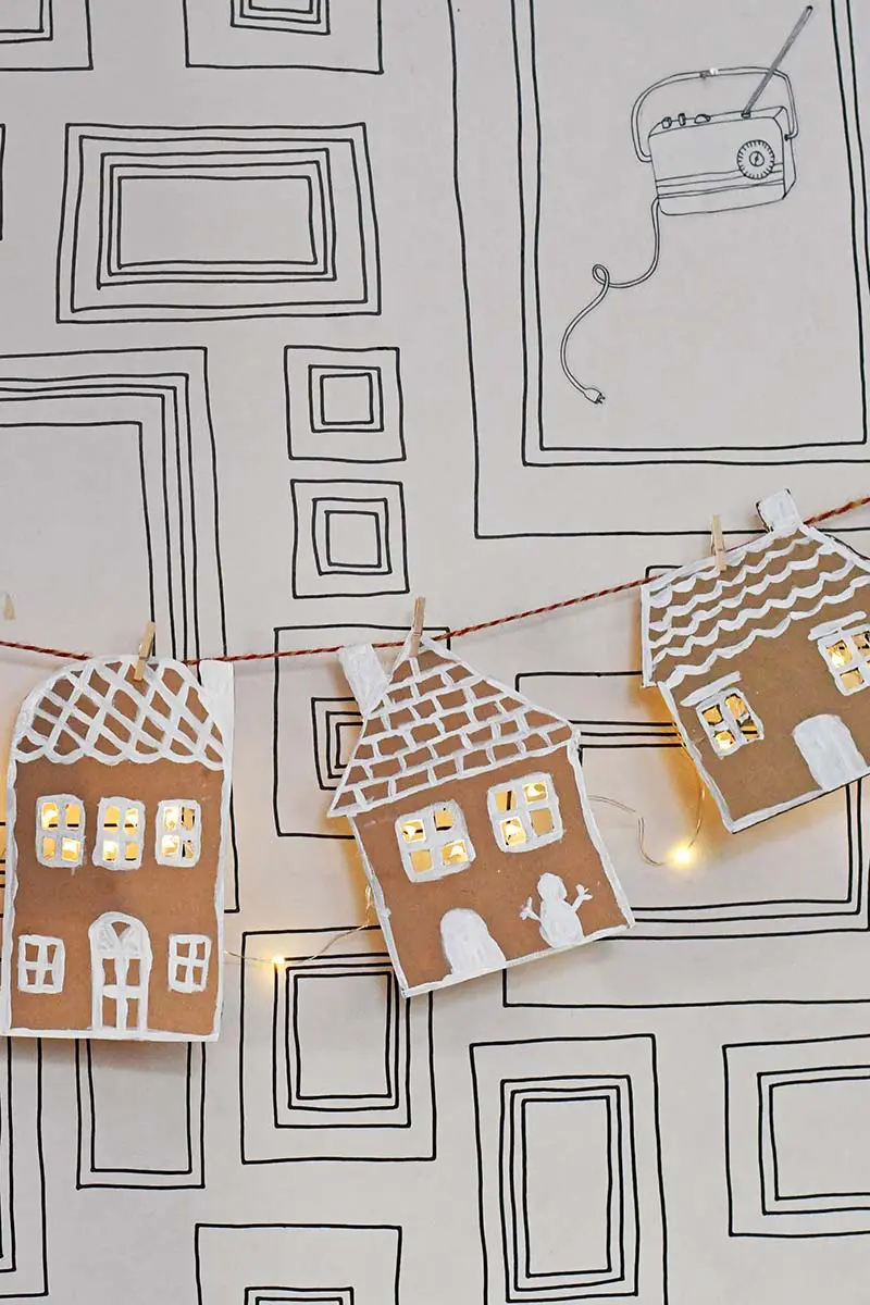 gingerbread house garland