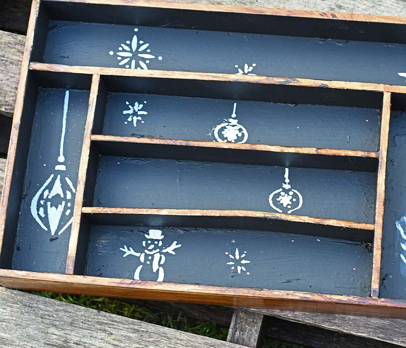 painted and stenciled cutlery tray 