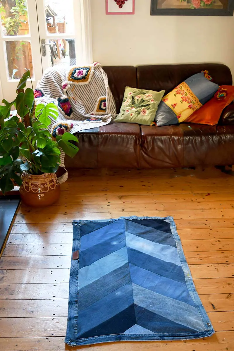 Handmade chevron rug study