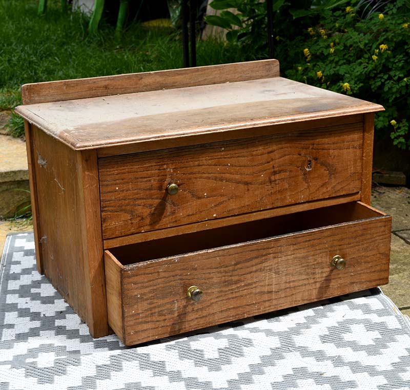 How To Paint Polka Dots On Old Furniture Pillar Box Blue