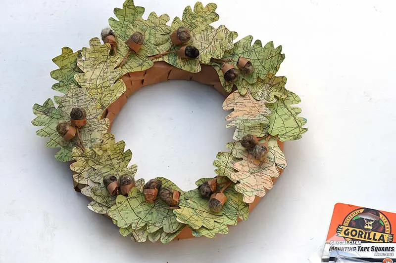 map leaf paper wreath
