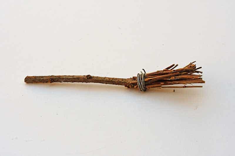 Witches broom from twigs