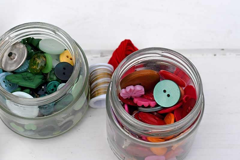 Button jars