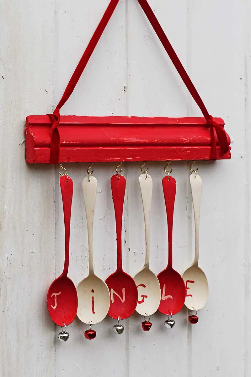 jingle spoon decoraiton