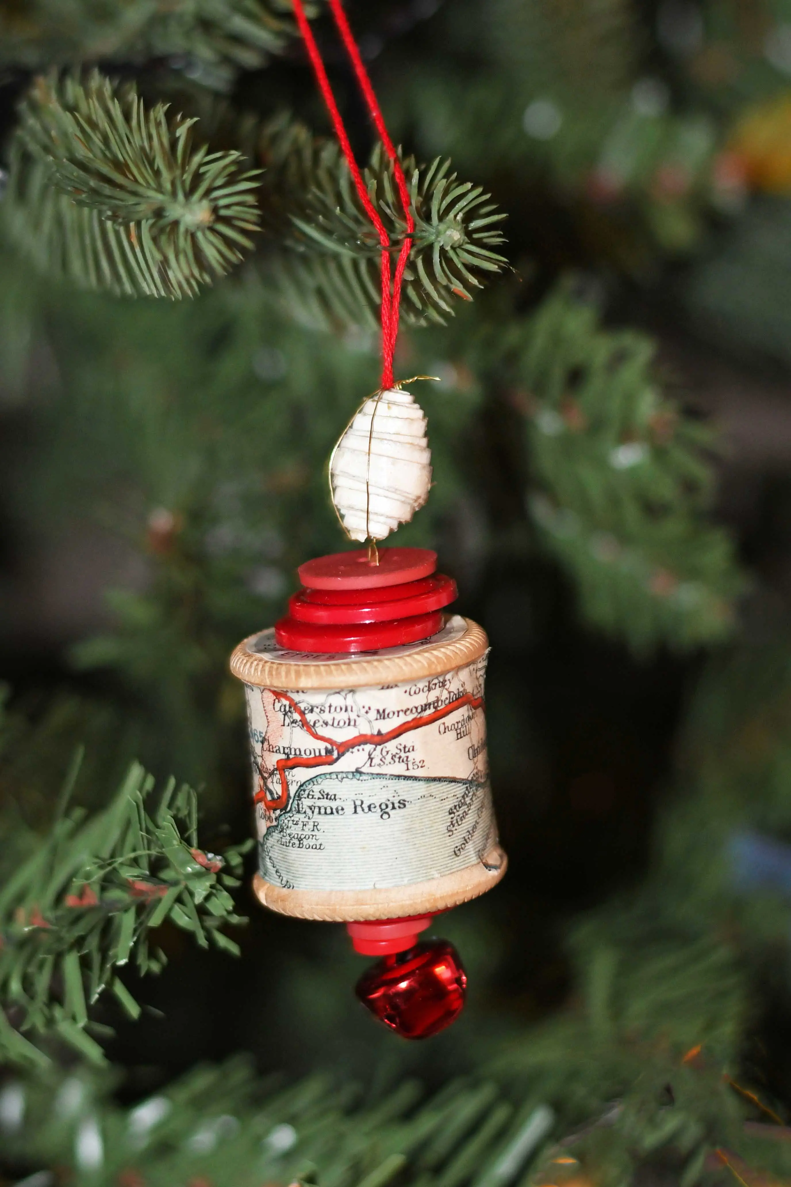 Map cotton reel ornament