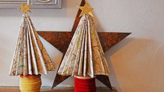 DIY map paper Christmas trees