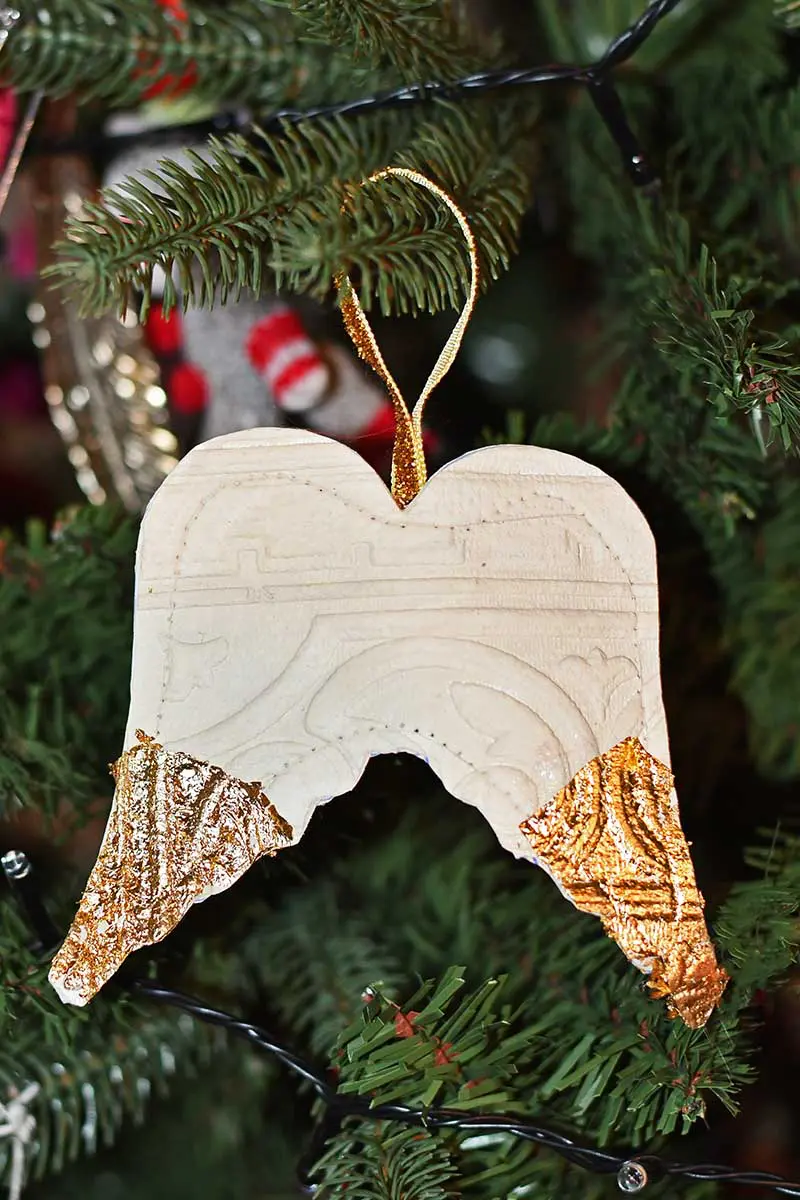 wallpaper angel wings ornament