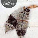 Pair of plaid feathers