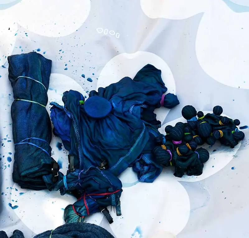 Making shibori indigo planter covers