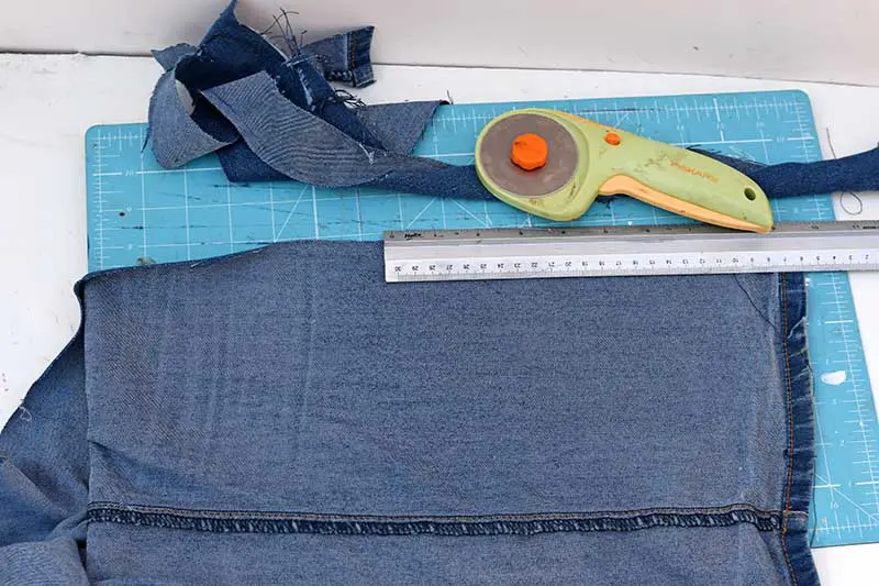 Trimming the denim table runner