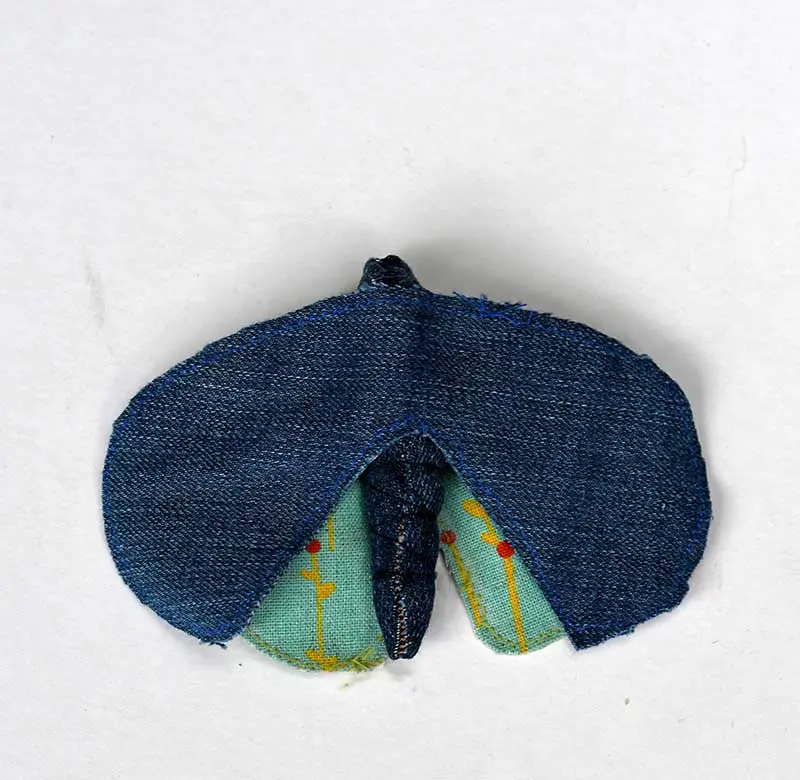 Making faux moth taxidermy