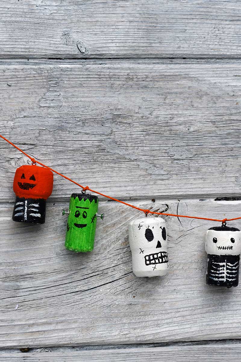 Garland of halloween wine cork crafts