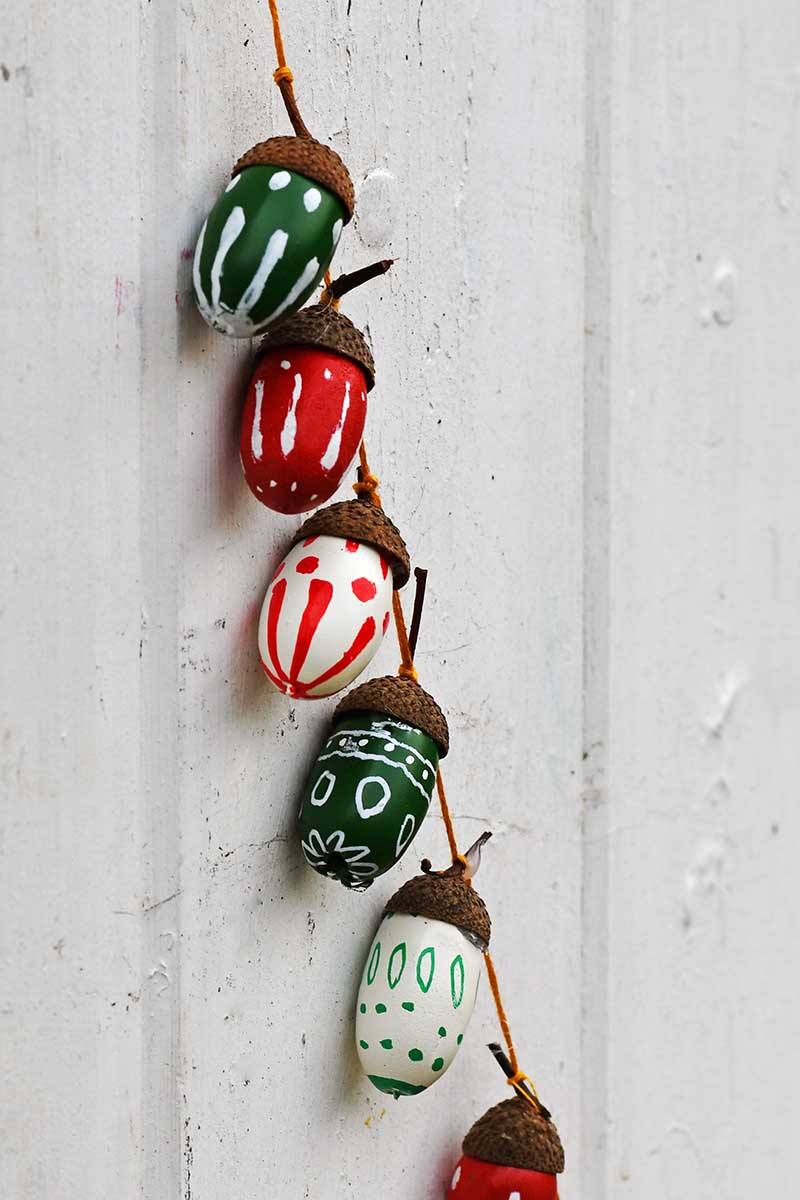 painted acorn Christmas garland