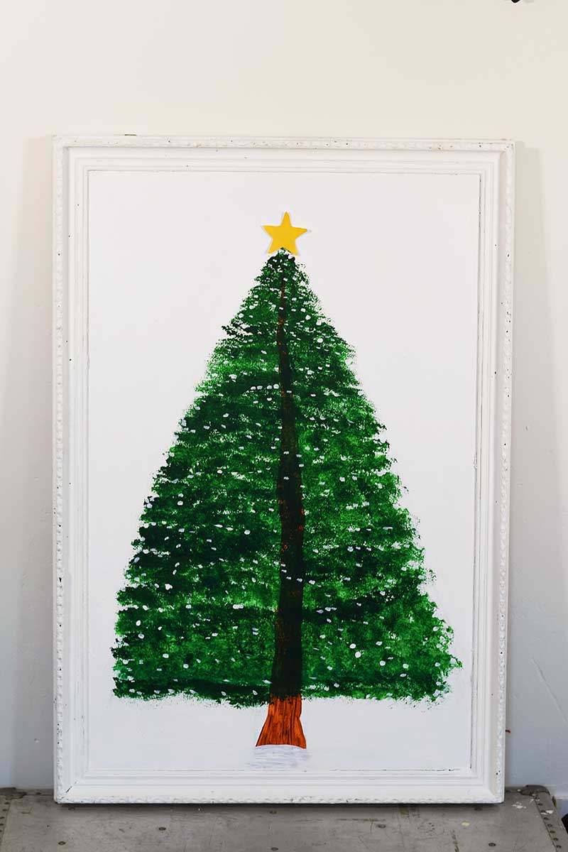How to paint a Christmas tree