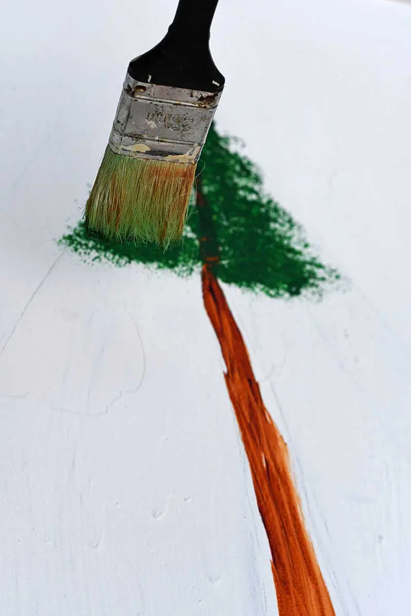 how to paint a Christmas tree leaves