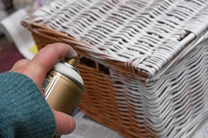 Spray painting wicker basket