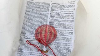 embroider-paper-hot-air-balloon