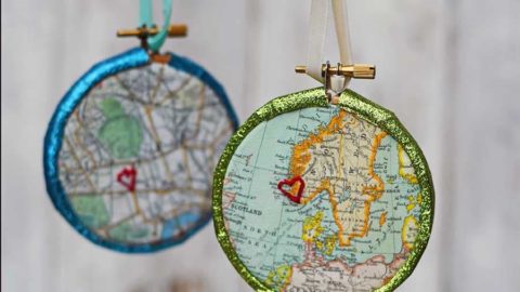 Map Themed Gift Guides For The Map Lover - Pillar Box Blue