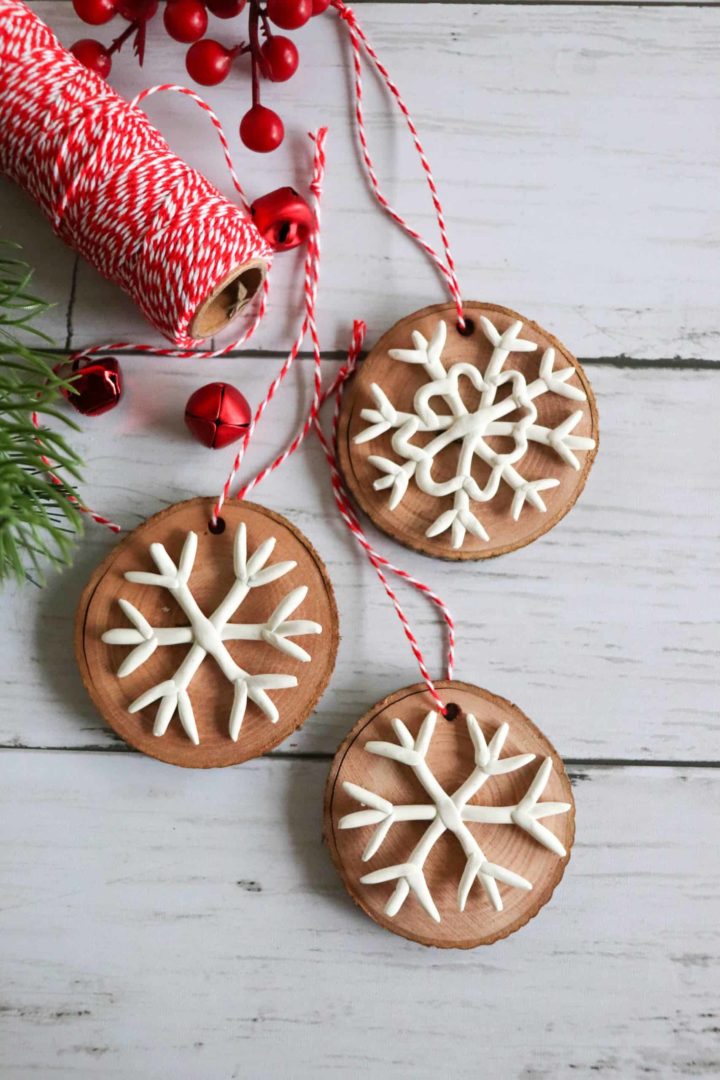 71 Easy Christmas Crafts For Adults – You’ll Want To Make - Pillar Box Blue