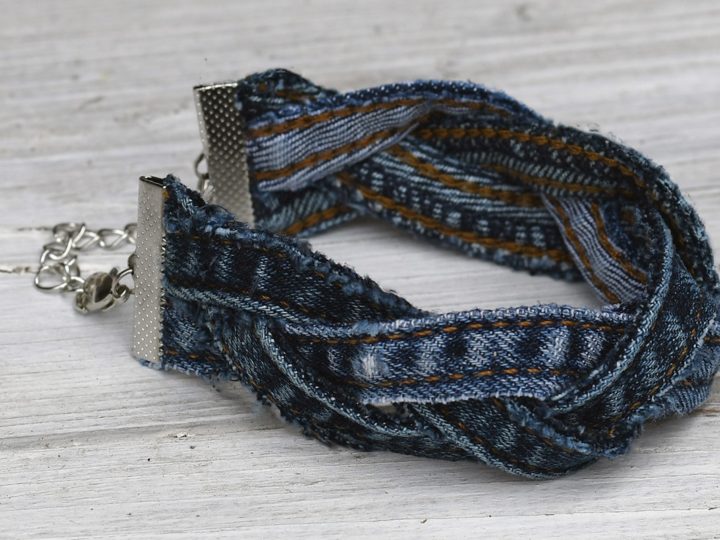 DIY denim bracelet