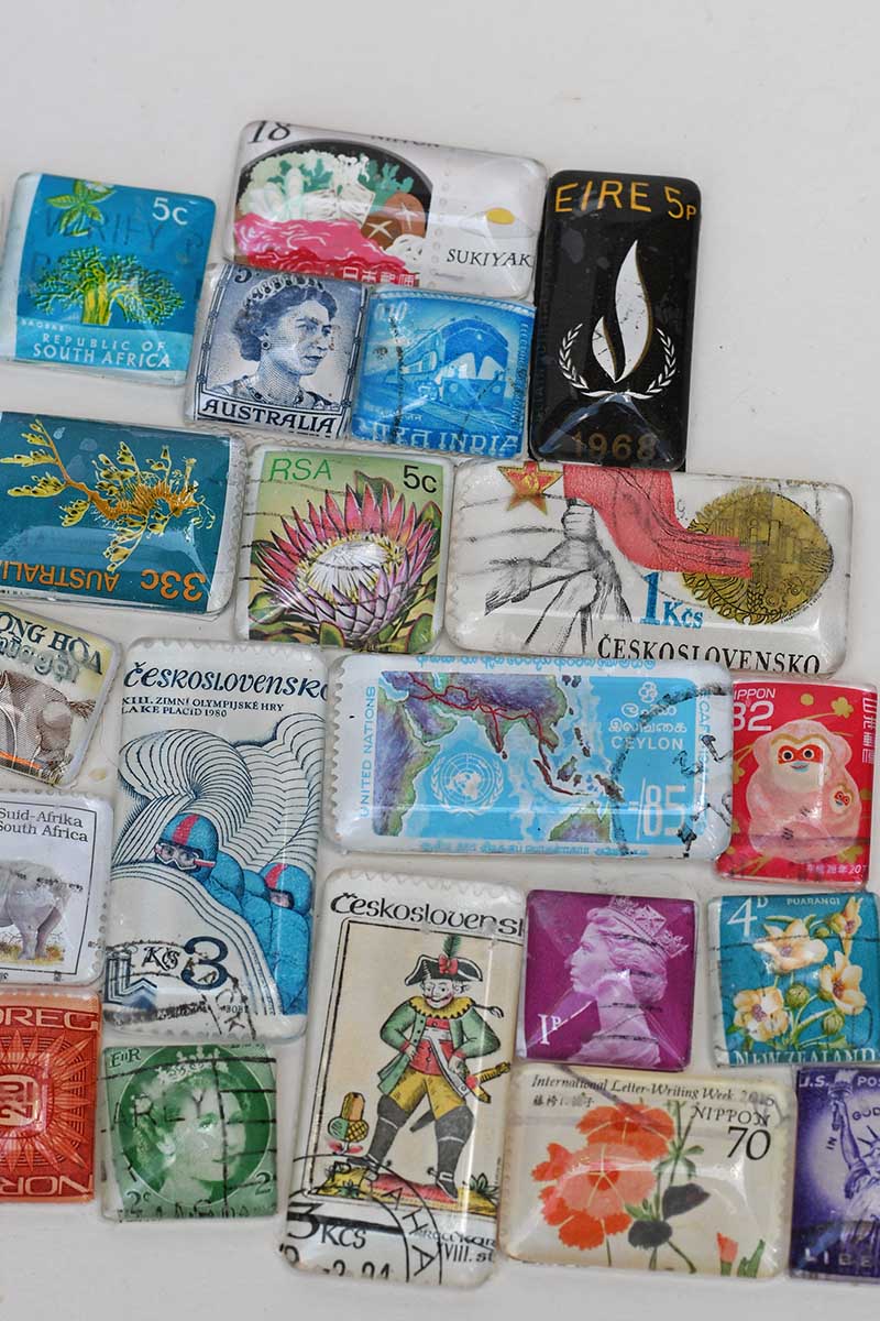 Postage stamp crafts magnets