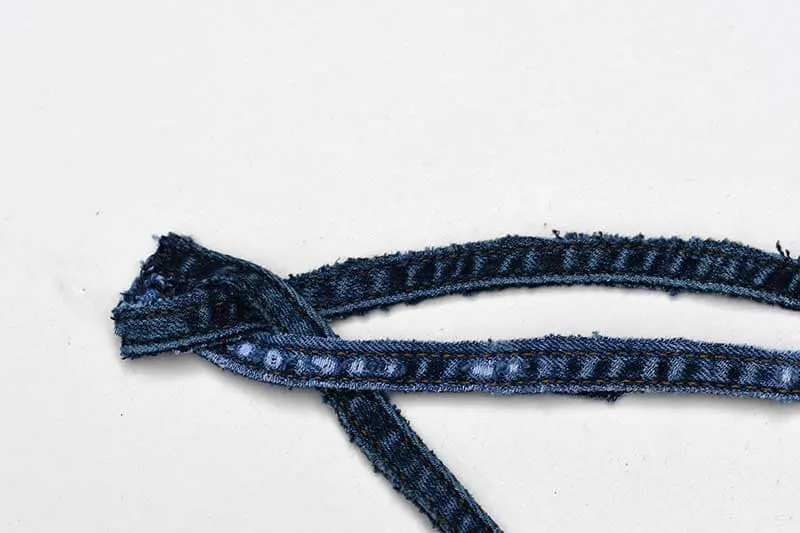 Braiding DIY denim bracelet